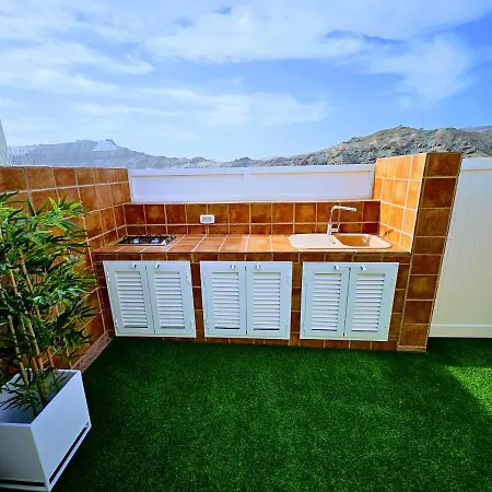 Puerto Rico * Puerto Rico (Gran Canaria)